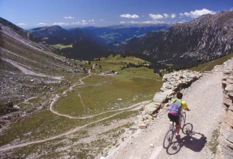 puez15.JPG (32154 byte)